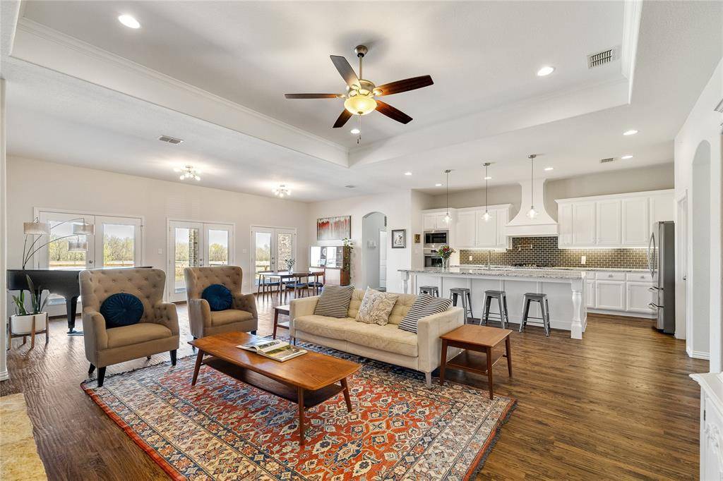 5750 High Mesa Drive, Justin, TX 76247