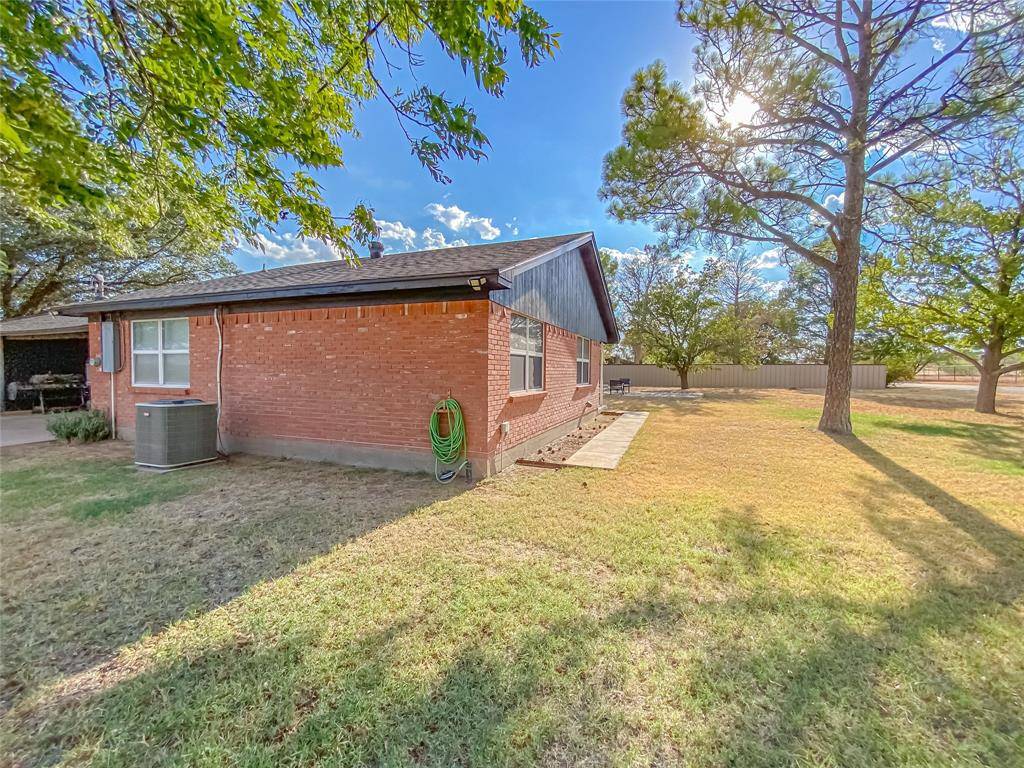 309 County Road 370, Sweetwater, TX 79556