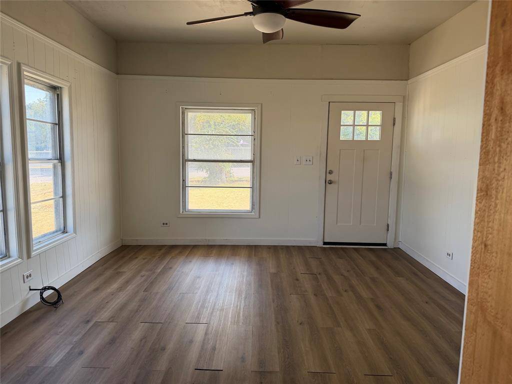 503 E Main Street, Decatur, TX 76234
