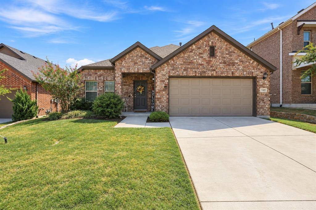 949 Slate Lane, Celina, TX 75009