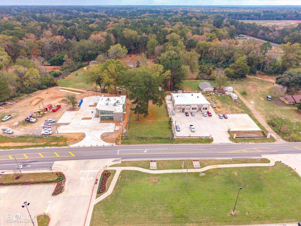 00 Flournoy Lucas, Shreveport, LA 71106