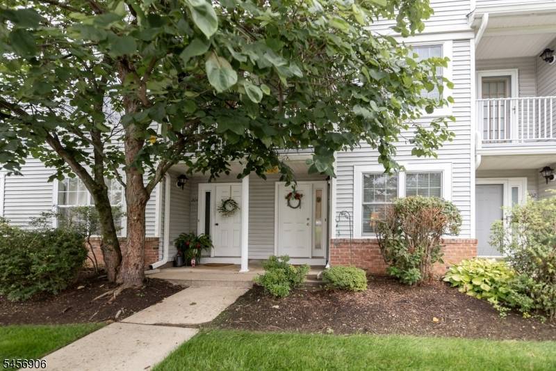 203 Hudson Ct, Independence Twp., NJ 07840