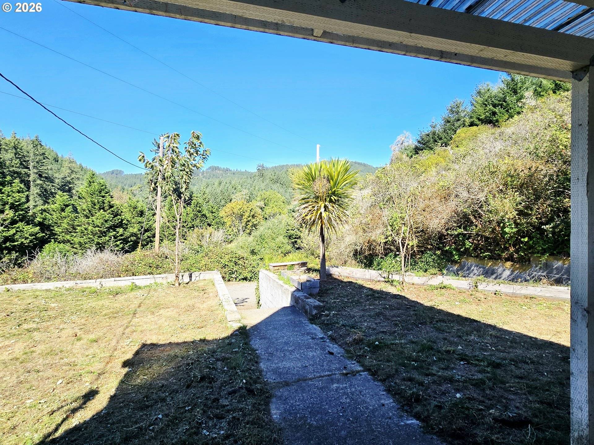 17735 CARPENTERVILLE RD, Brookings, OR 97415