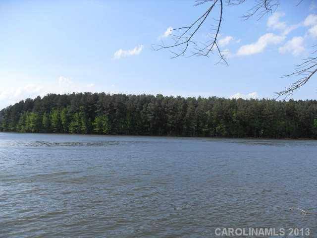 2136 Rocky Cove LN, Denton, NC 27239