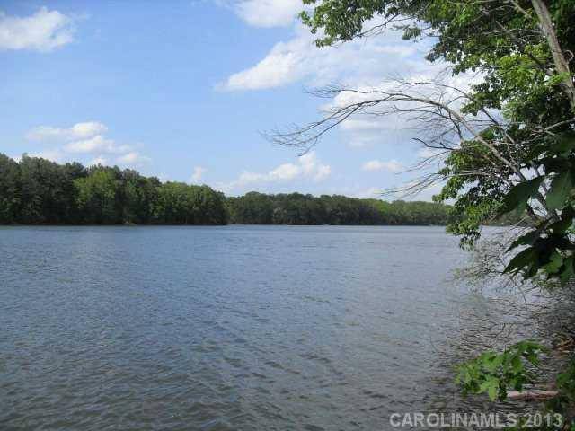 2136 Rocky Cove LN, Denton, NC 27239