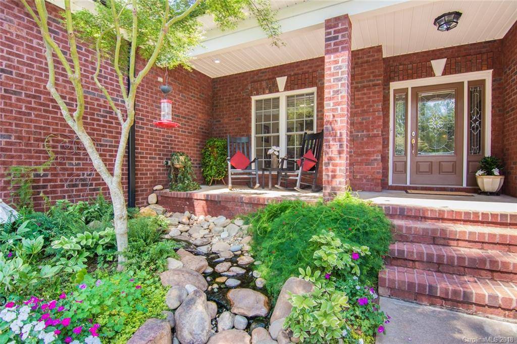 11768 Hidden Forest LN, Davidson, NC 28036