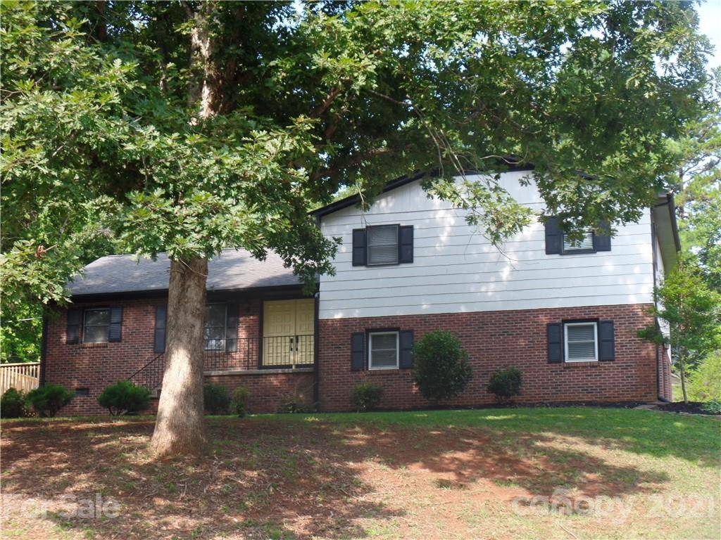 105 Blackberry CV, Forest City, NC 28043