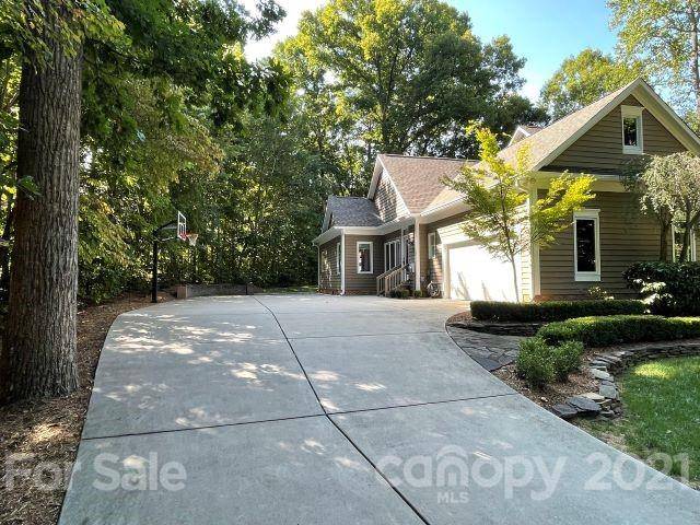 8152 Deep Water LN #8, Denver, NC 28037