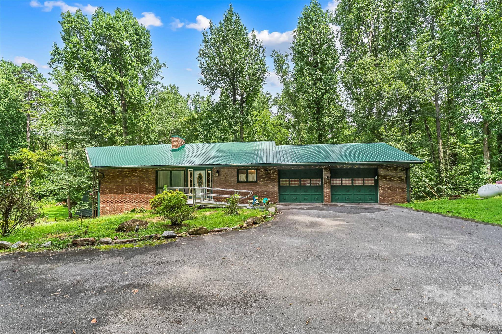 45 Monte Vista PL, Candler, NC 28715