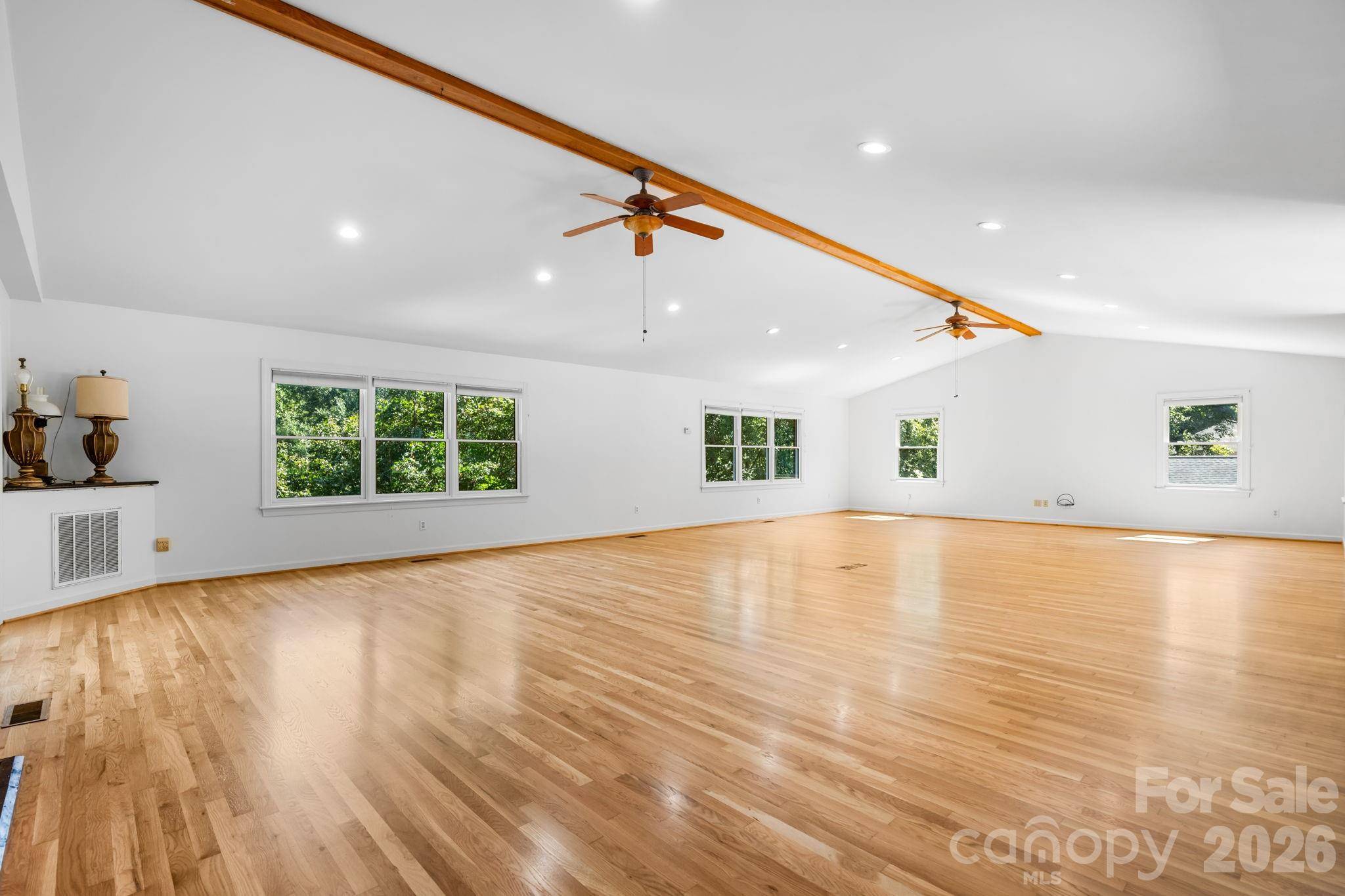 250 36th AVE NW, Hickory, NC 28601