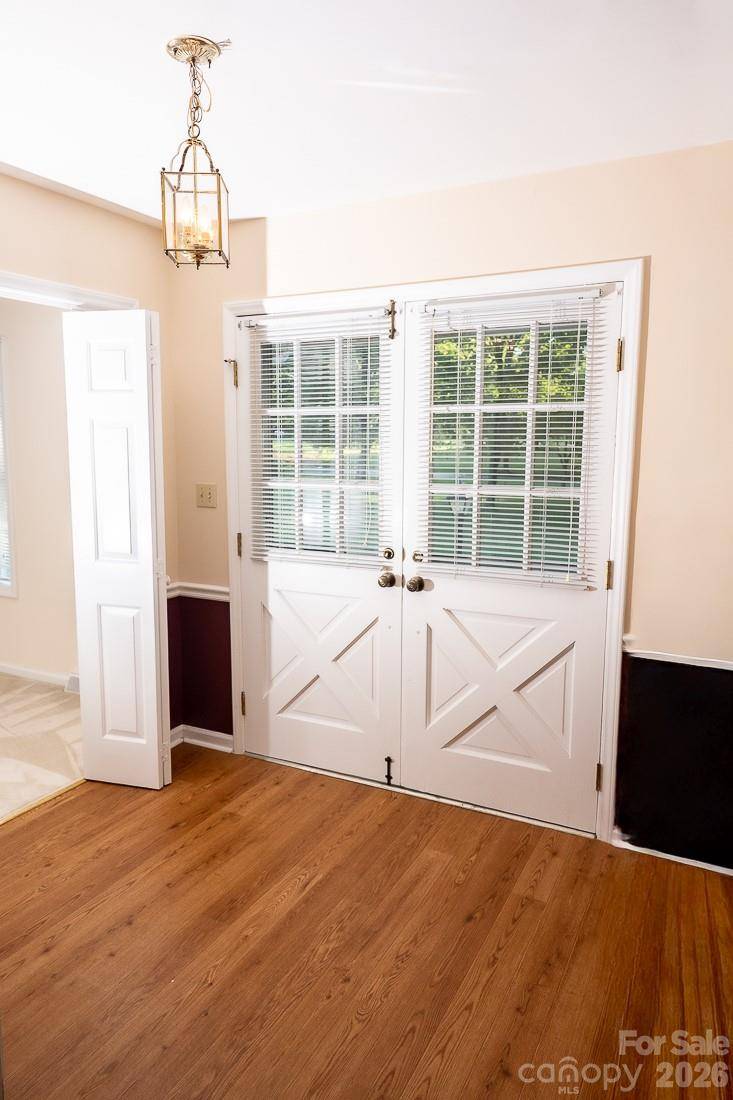 3401 Tracelake DR, Matthews, NC 28105