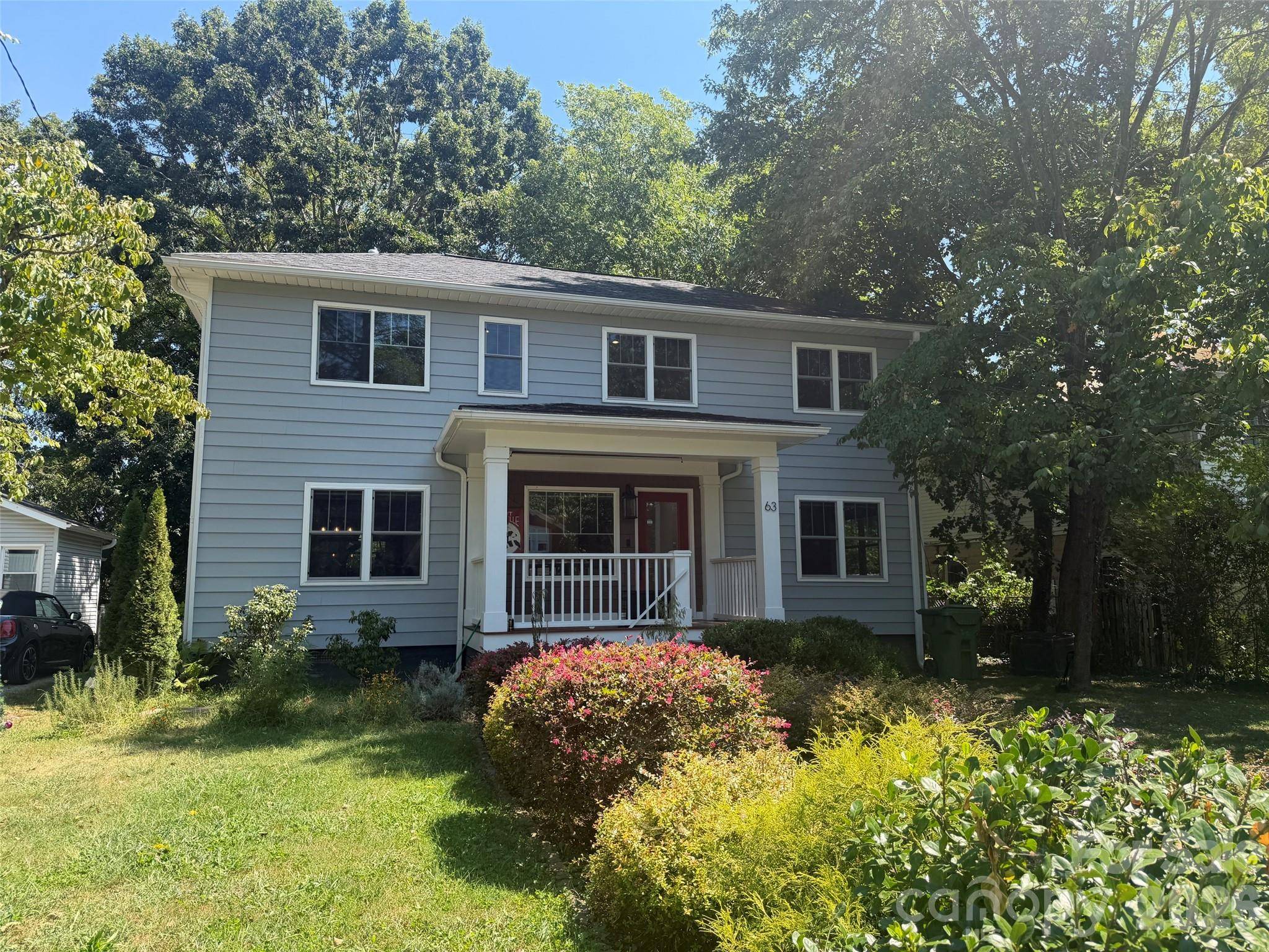 63 Westwood PL, Asheville, NC 28806