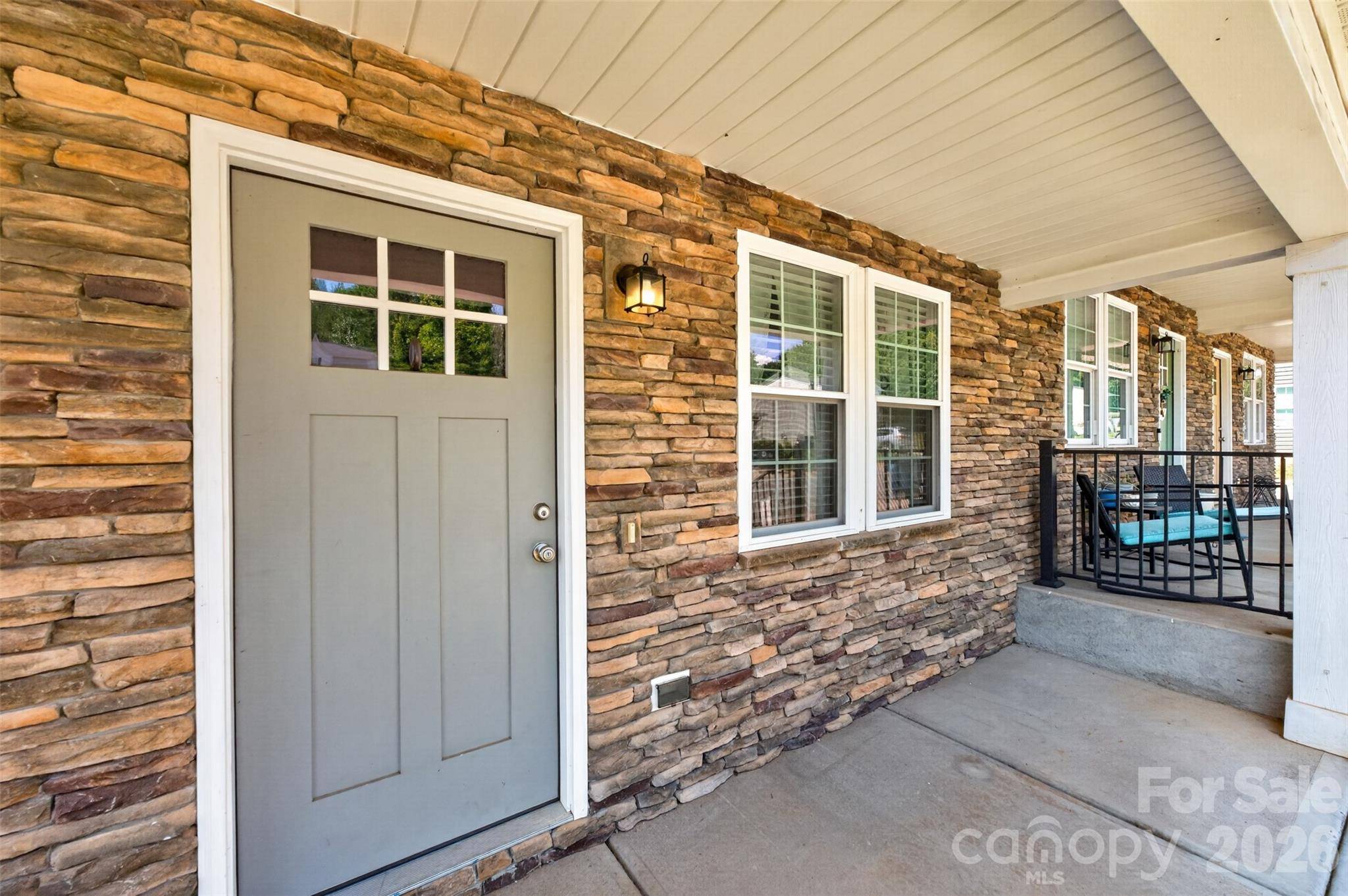 3919 Hemingway DR NW, Hickory, NC 28601