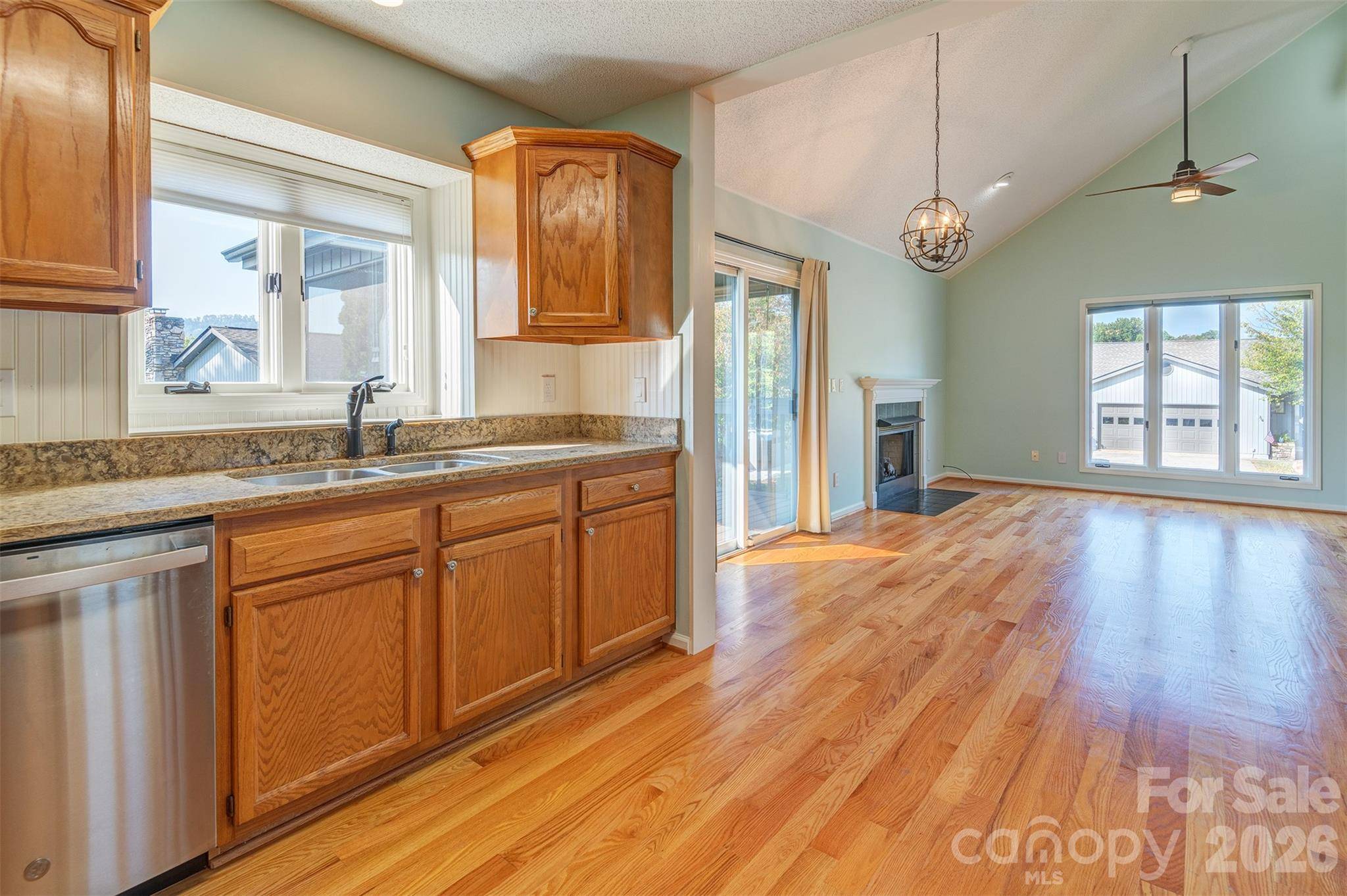 227 Kyfields RD, Weaverville, NC 28787