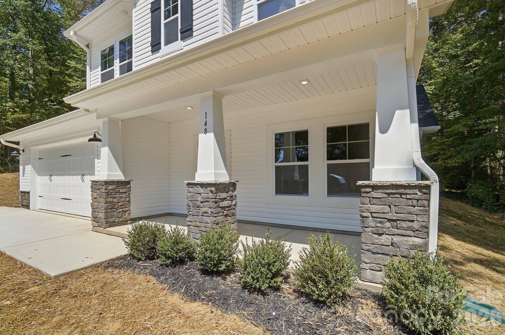 148 Brandy LN, Statesville, NC 28677