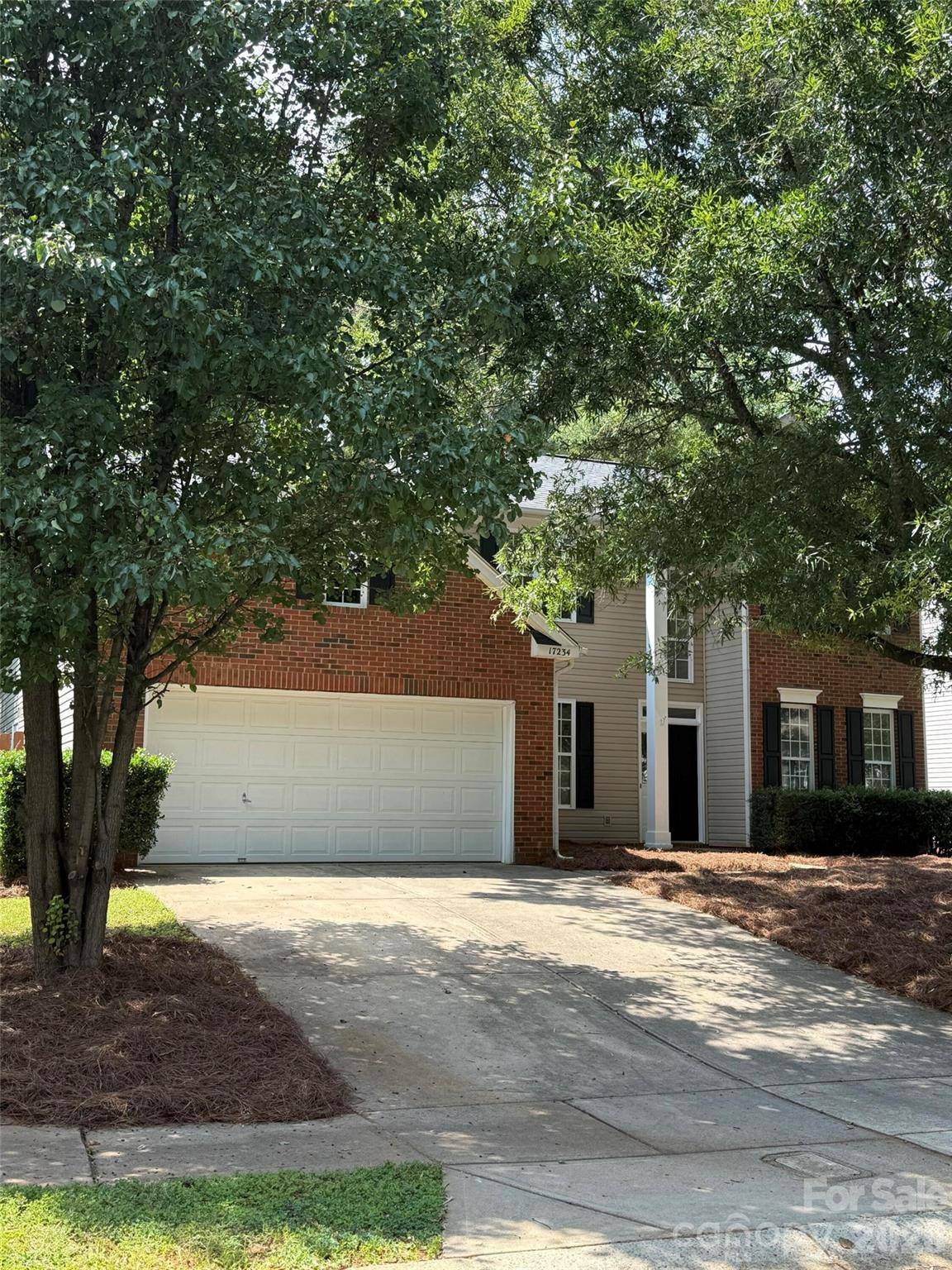 17234 Georgian Hall DR, Charlotte, NC 28277
