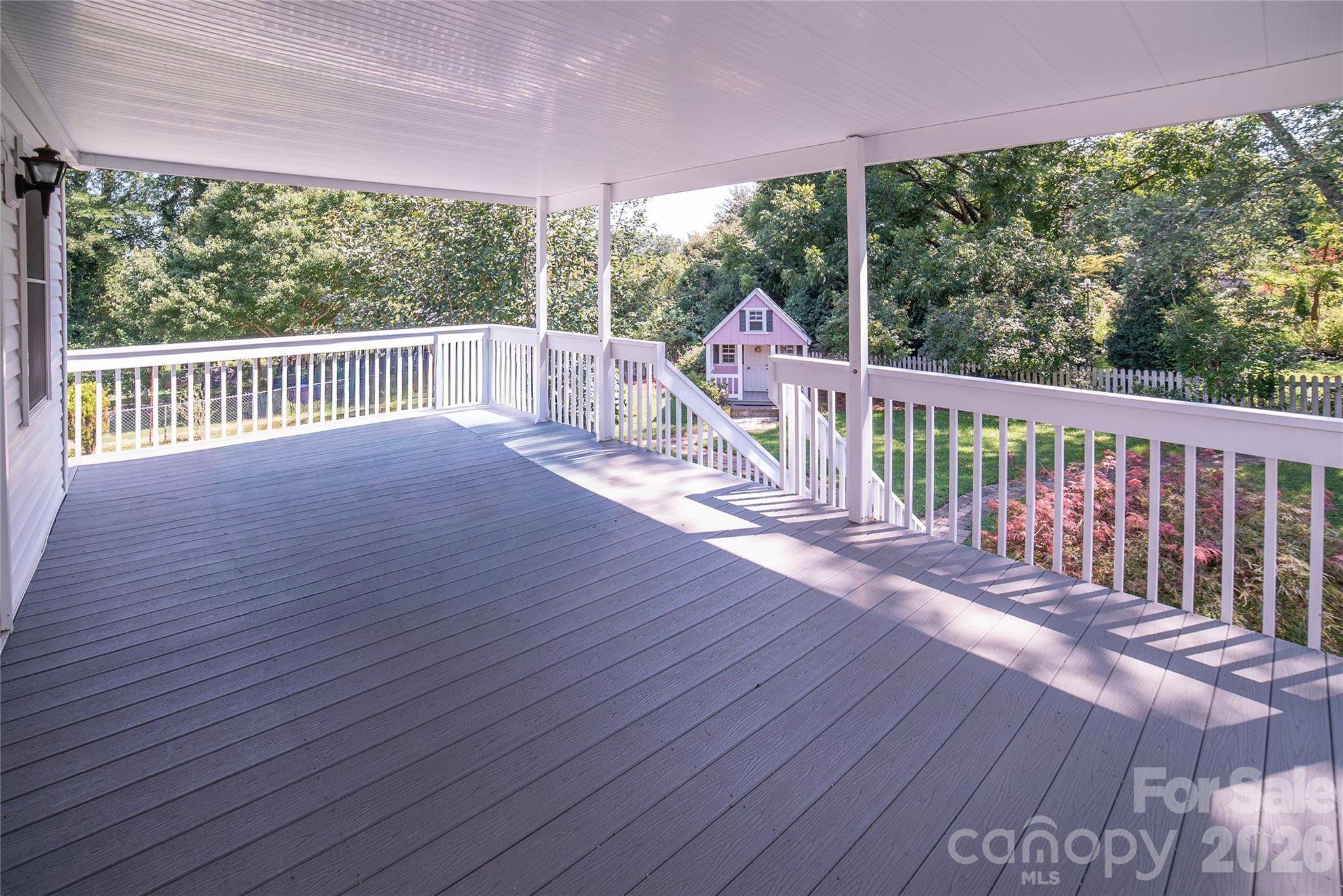 115 N Chestnut ST, Morganton, NC 28655