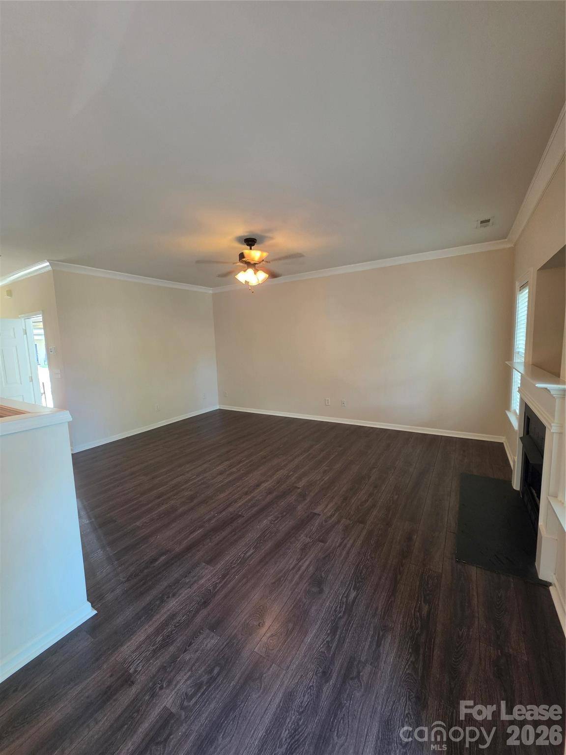 15542 Stronvar House LN, Charlotte, NC 28277