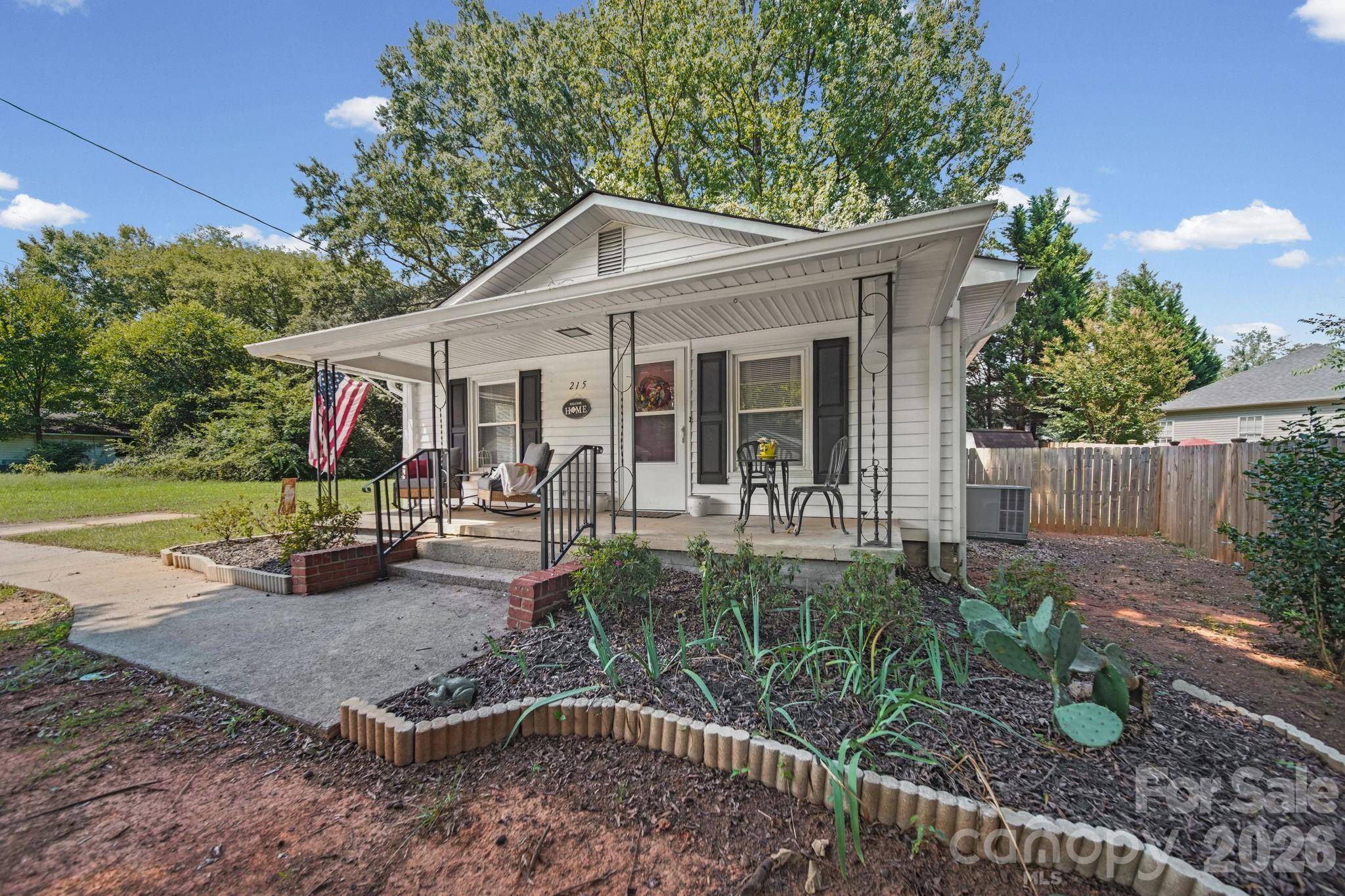 215 Small ST, Kannapolis, NC 28083