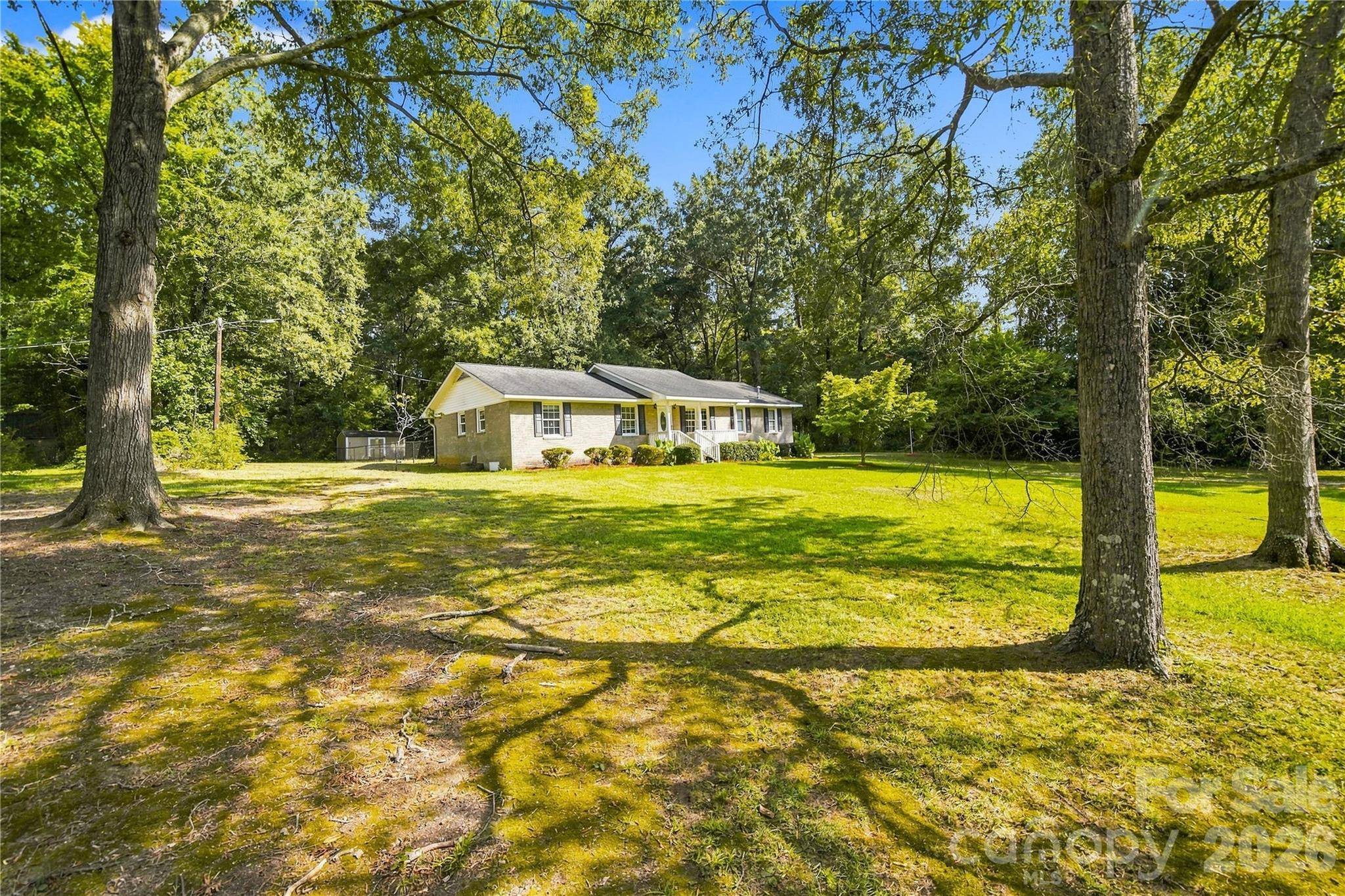 556 Oakhaven DR, Lancaster, SC 29720