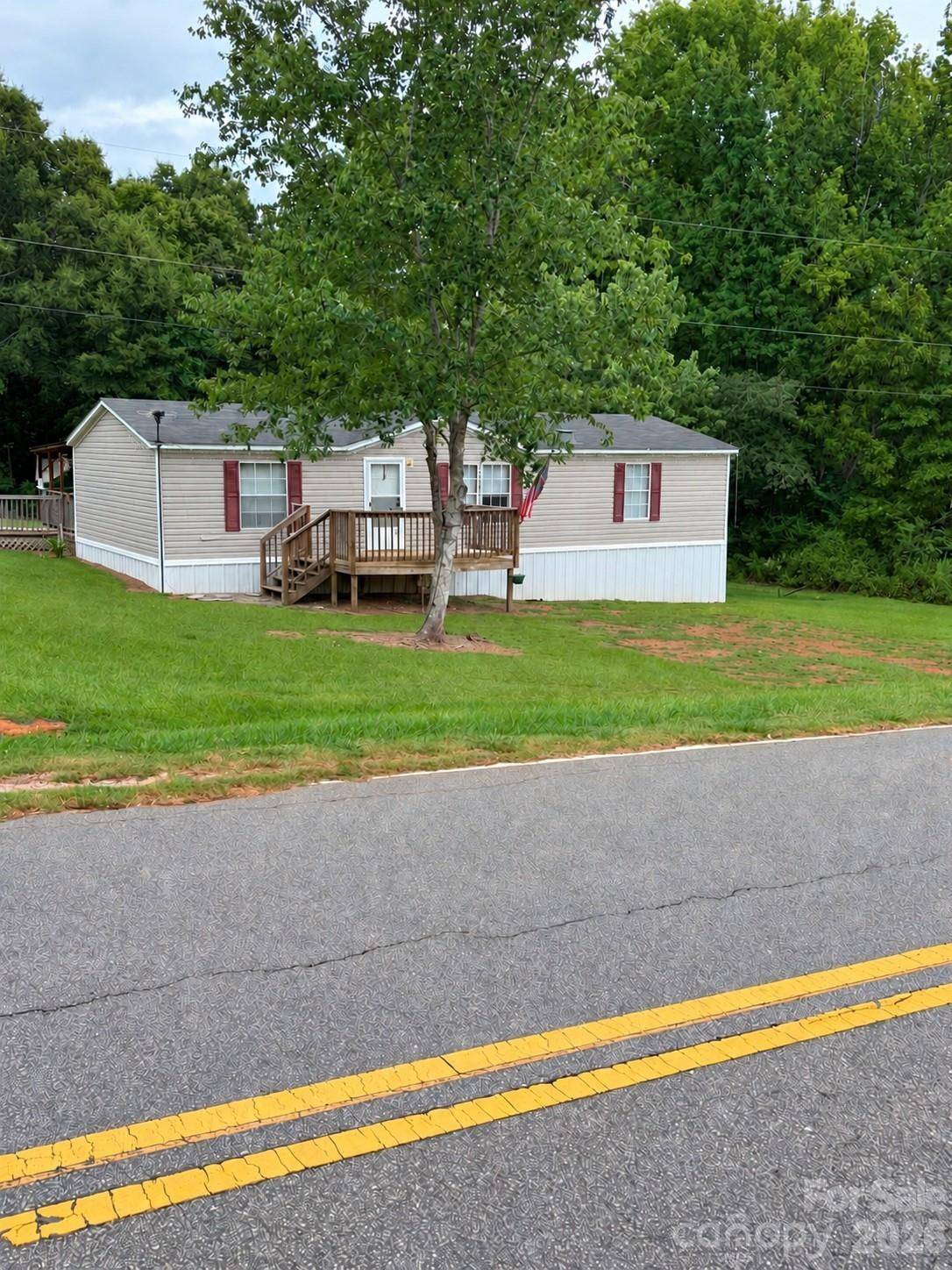 185 Coot Sistare RD, Lancaster, SC 29720