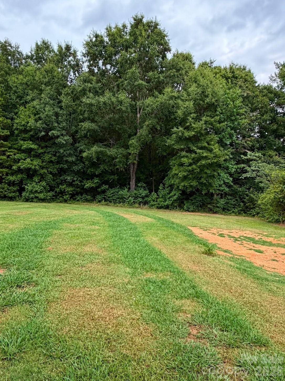 185 Coot Sistare RD, Lancaster, SC 29720