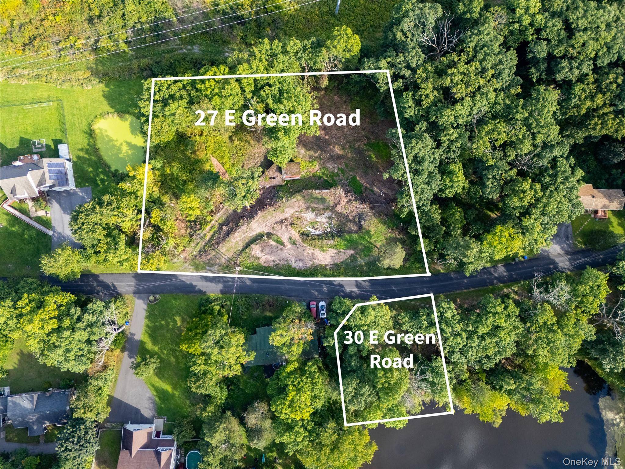 27 E Green RD, Rock Tavern, NY 12575
