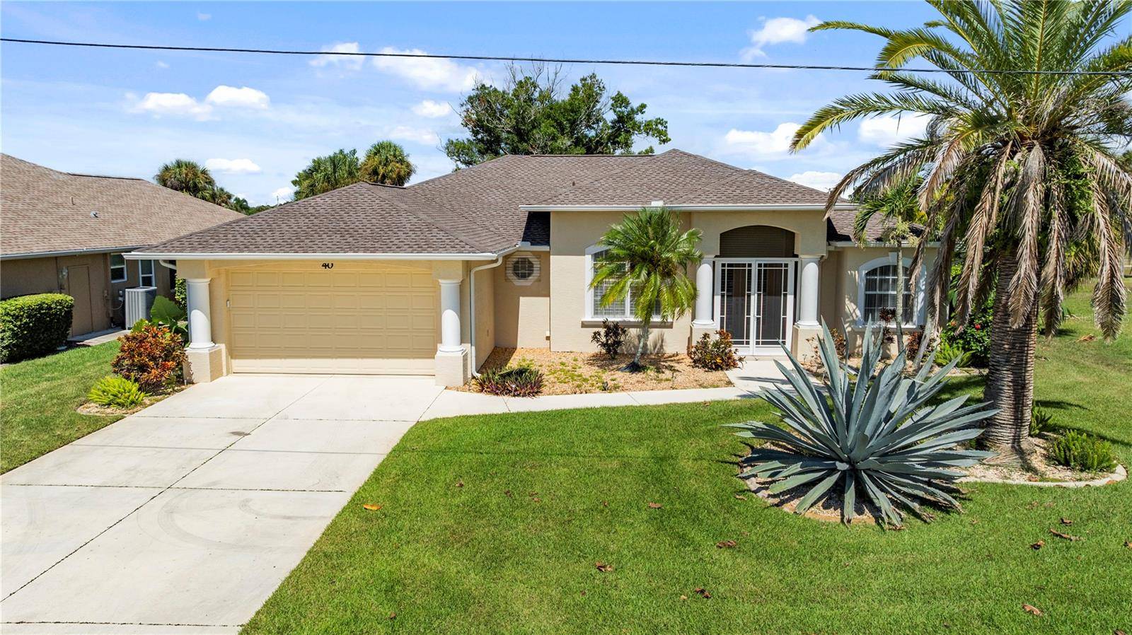 40 CLUBHOUSE CT, Rotonda West, FL 33947