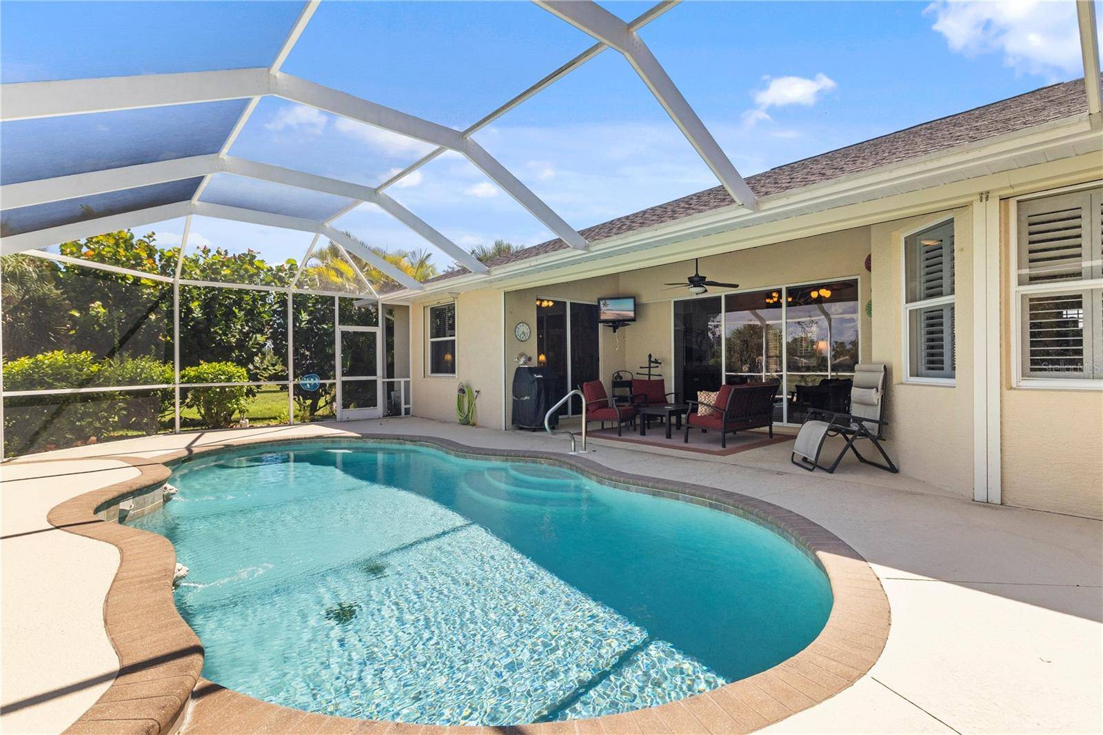 40 CLUBHOUSE CT, Rotonda West, FL 33947
