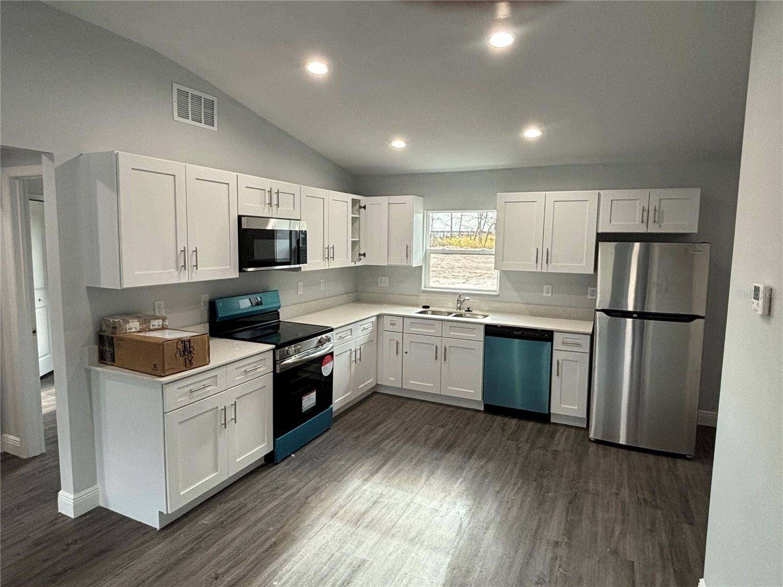 16208 SW 23RD COURT RD, Ocala, FL 34473