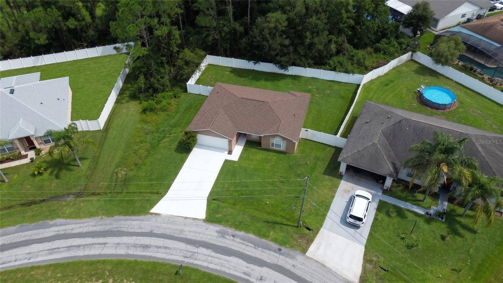 930 DERBYSHIRE DR, Kissimmee, FL 34758