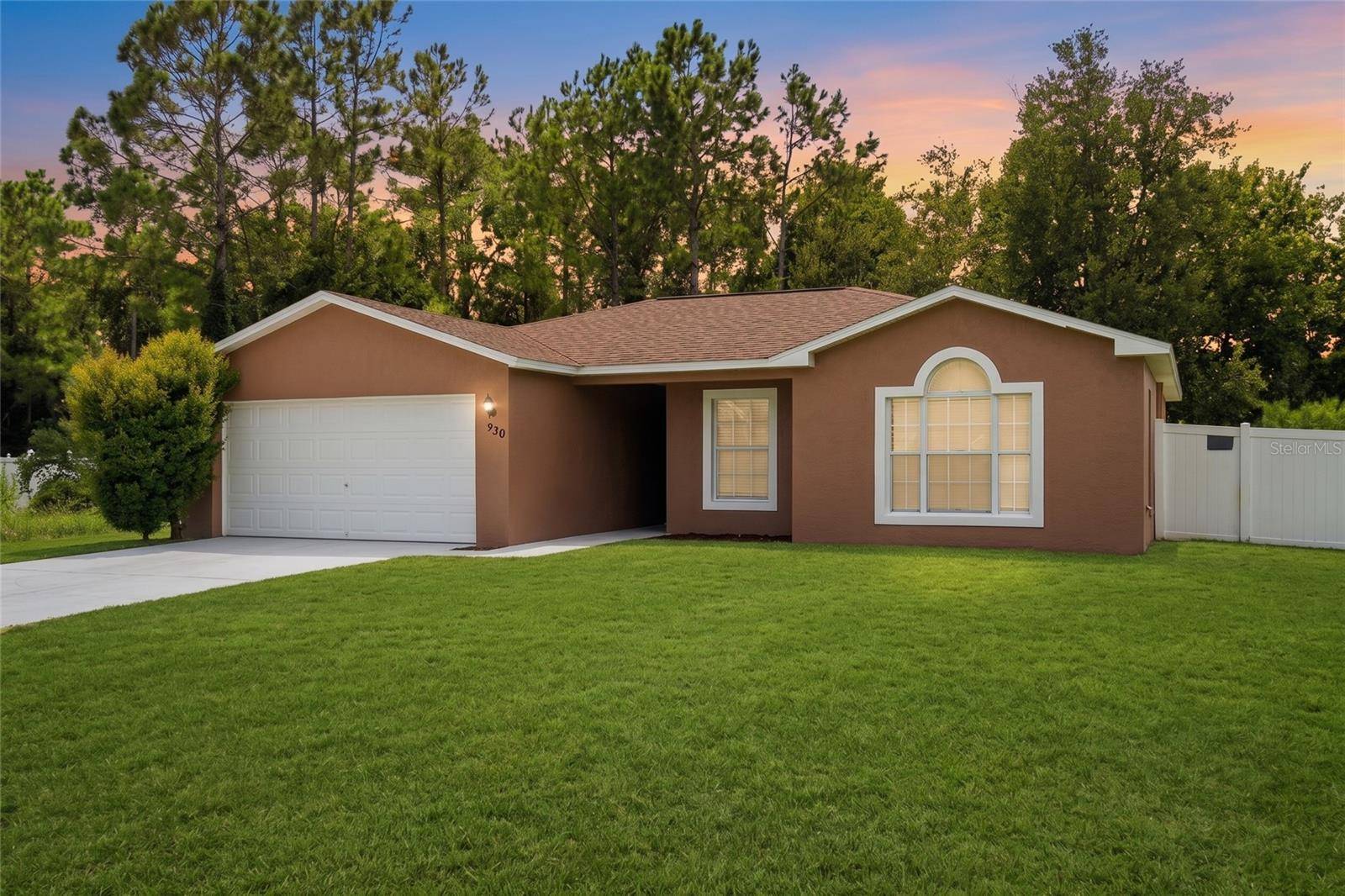 930 DERBYSHIRE DR, Kissimmee, FL 34758