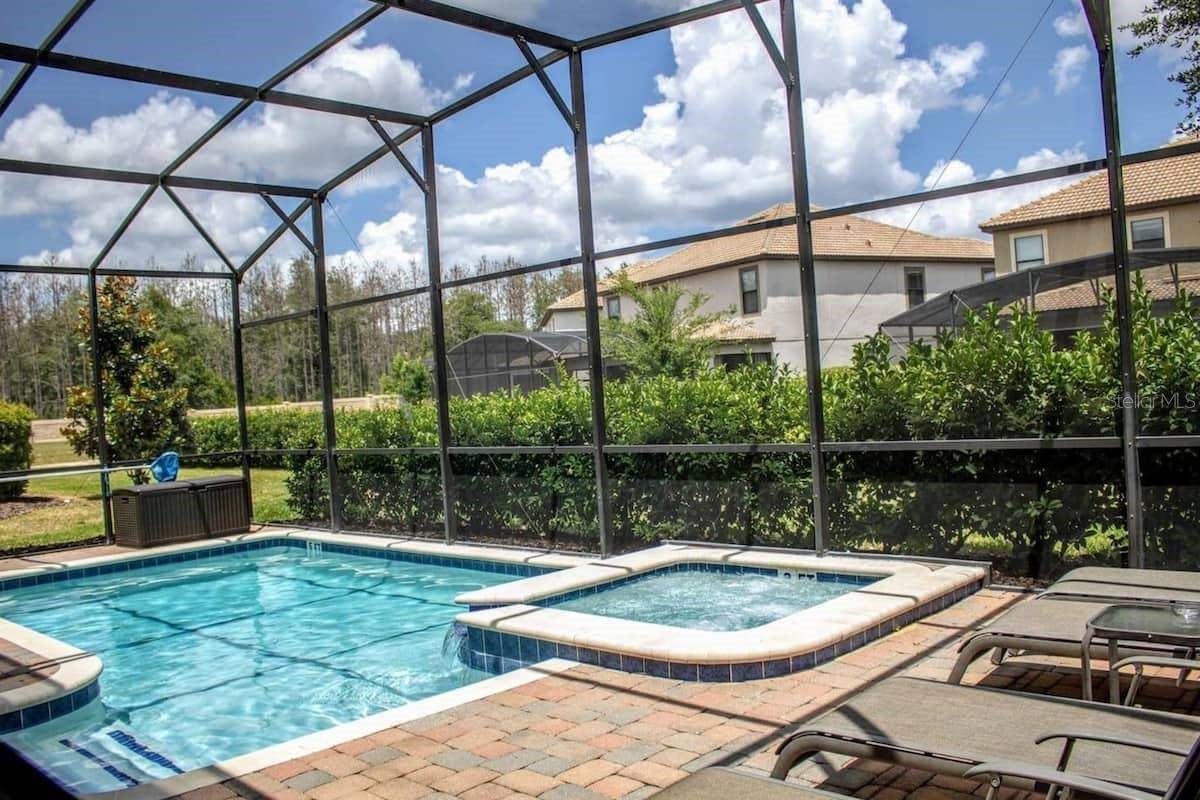 1442 MOON VALLEY DR, Davenport, FL 33896