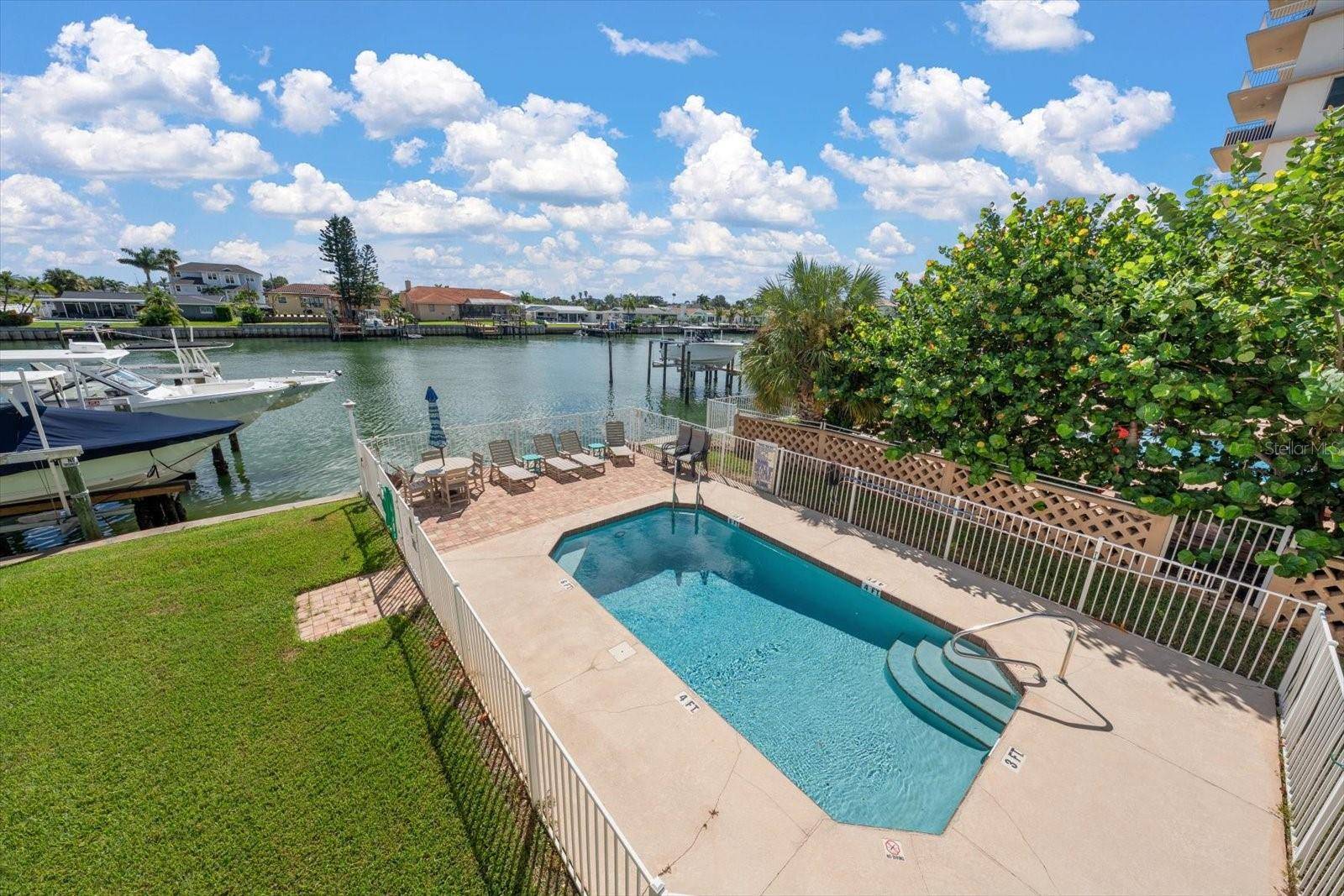 301 ISLAND WAY #E, Clearwater, FL 33767