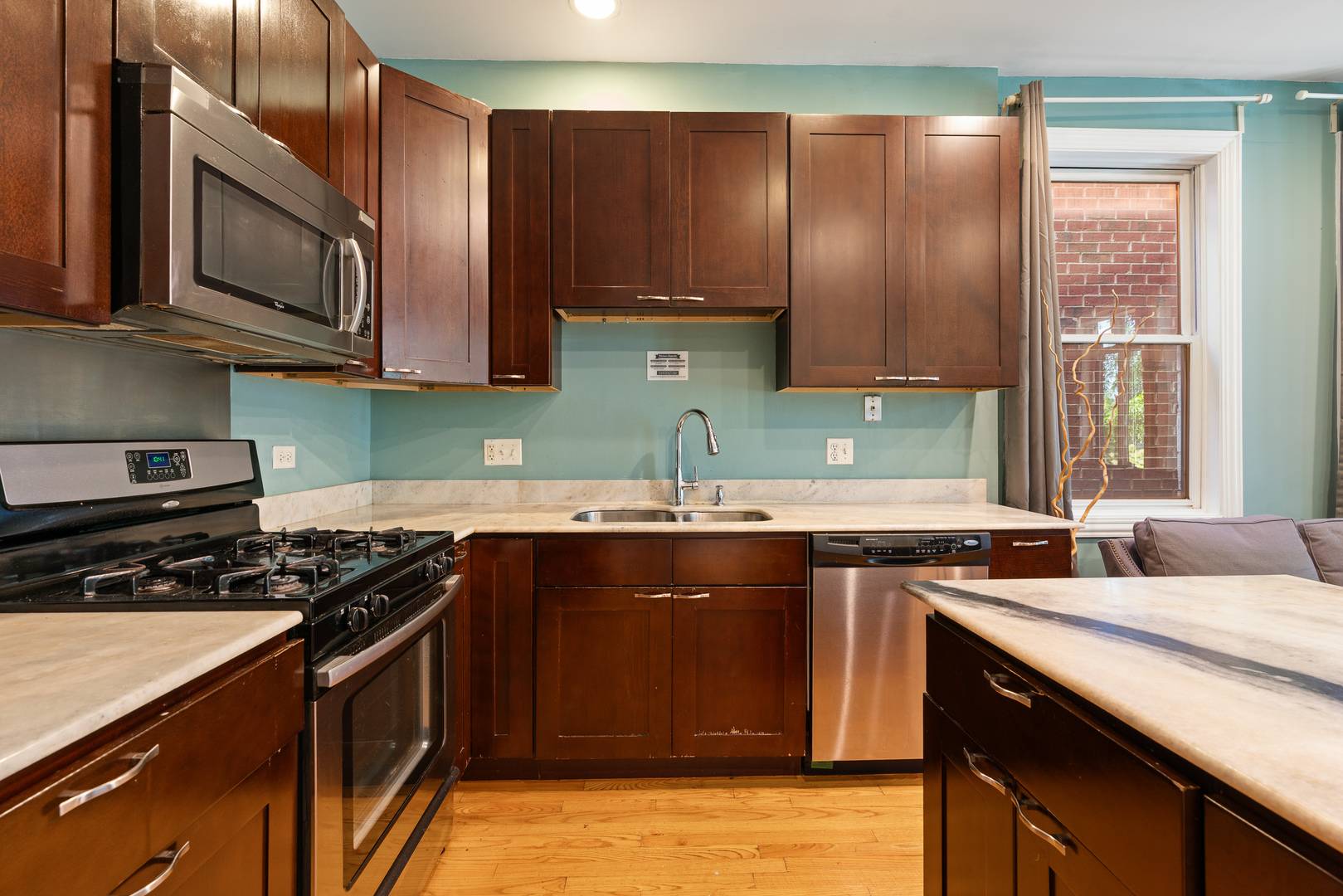 2337 W MAYPOLE AVE #2, Chicago, IL 60612