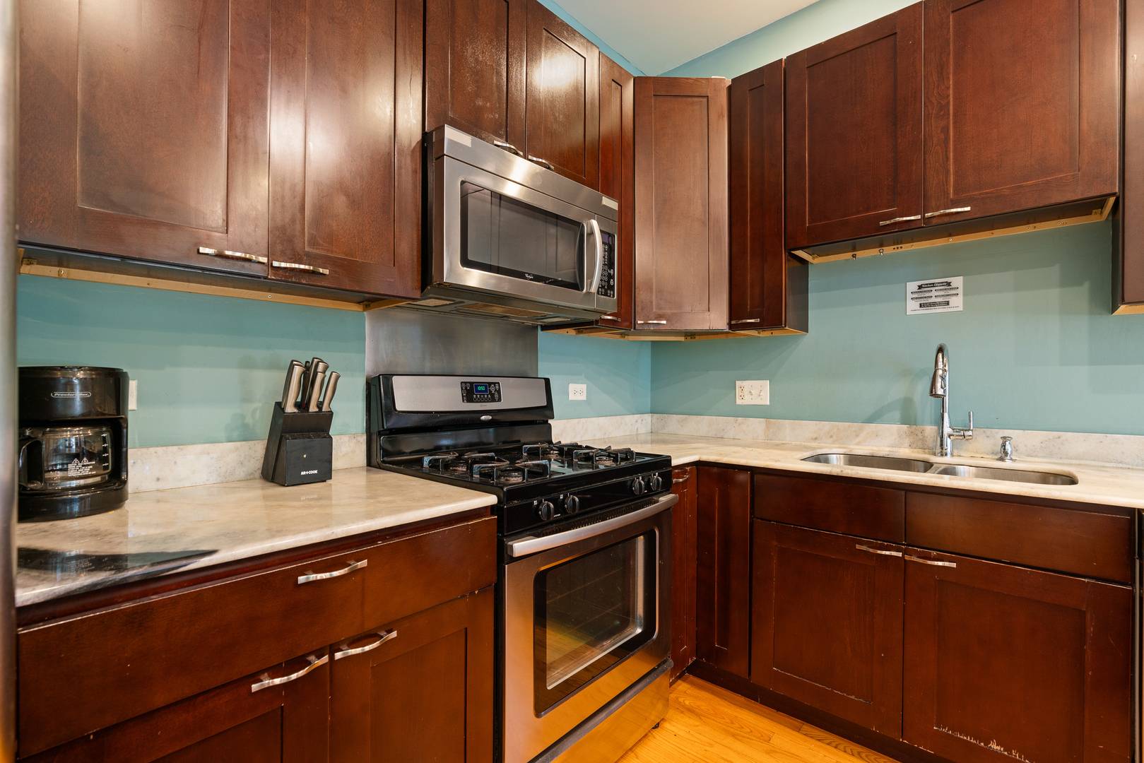 2337 W MAYPOLE AVE #2, Chicago, IL 60612