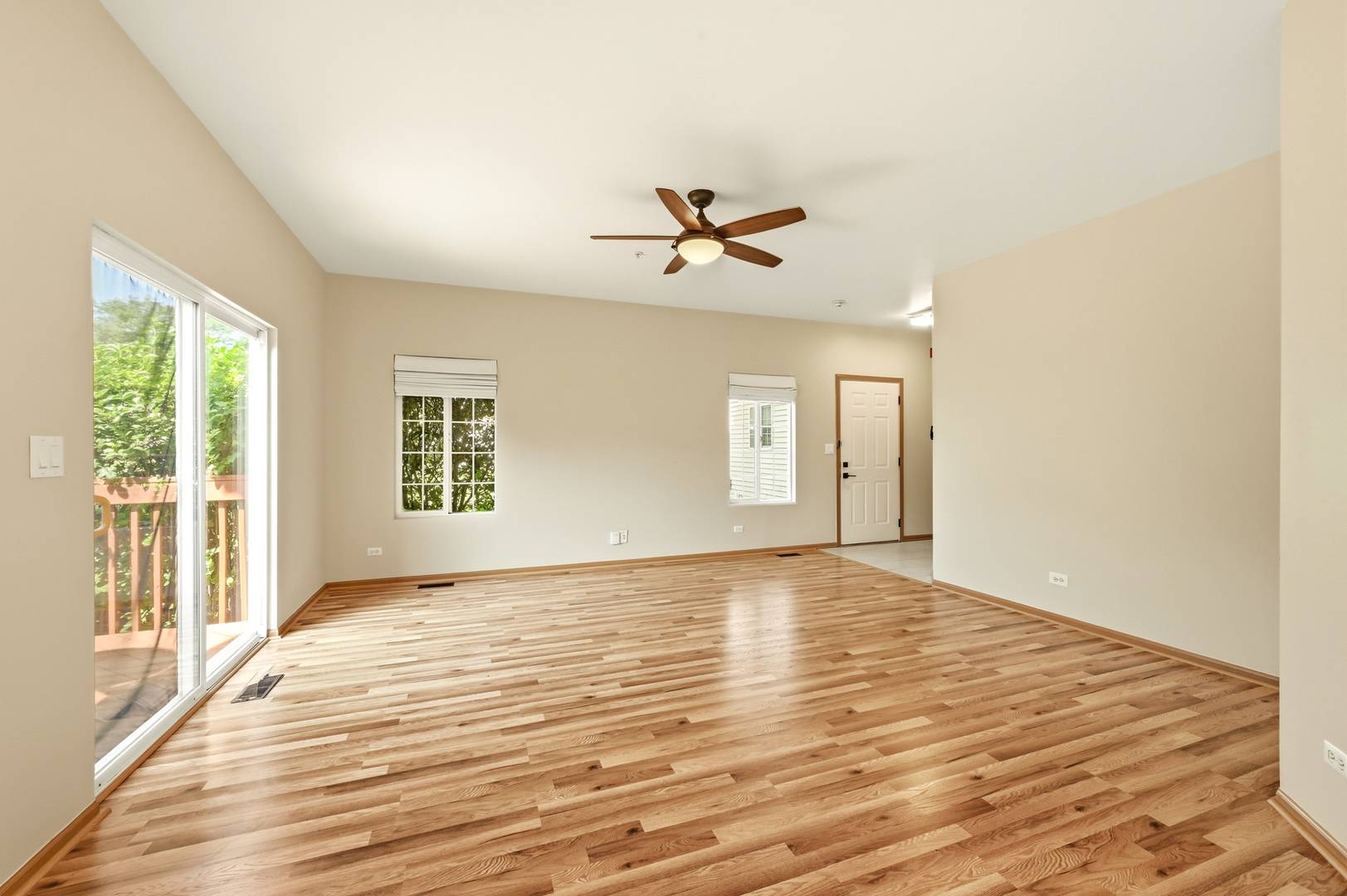 2051 Village View DR, Yorkville, IL 60560