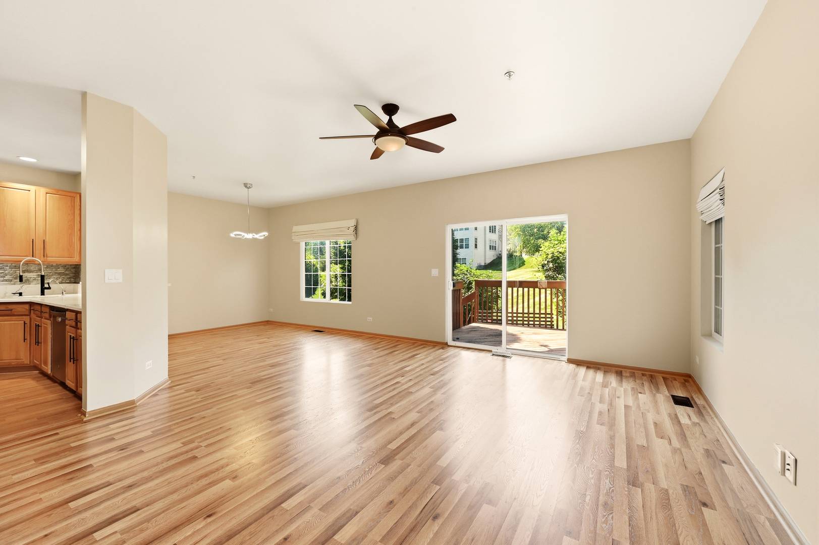 2051 Village View DR, Yorkville, IL 60560