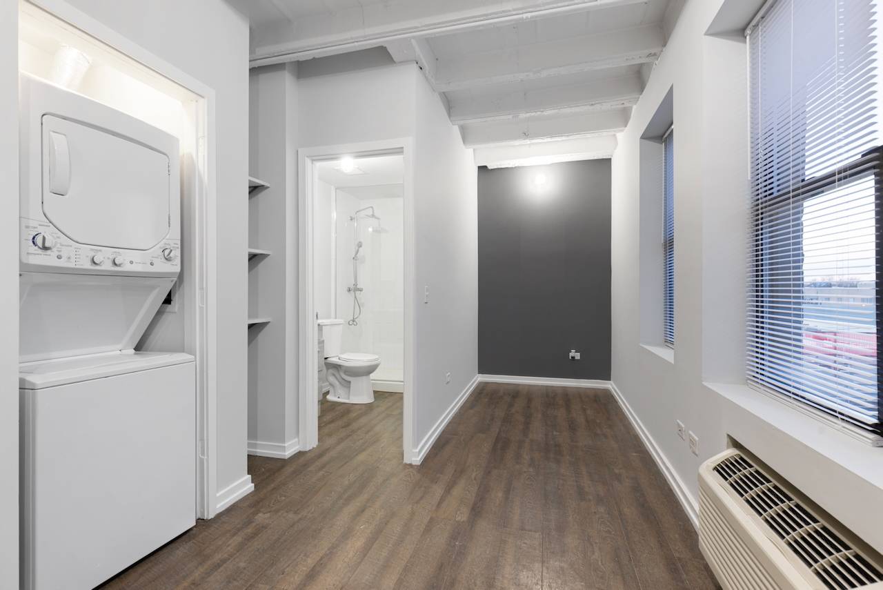 5718 N Winthrop AVE #411, Chicago, IL 60660