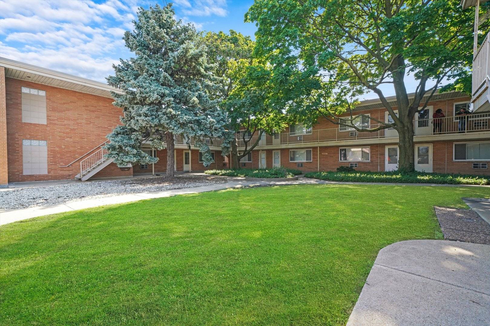 4211 W 95th ST #2C, Oak Lawn, IL 60453