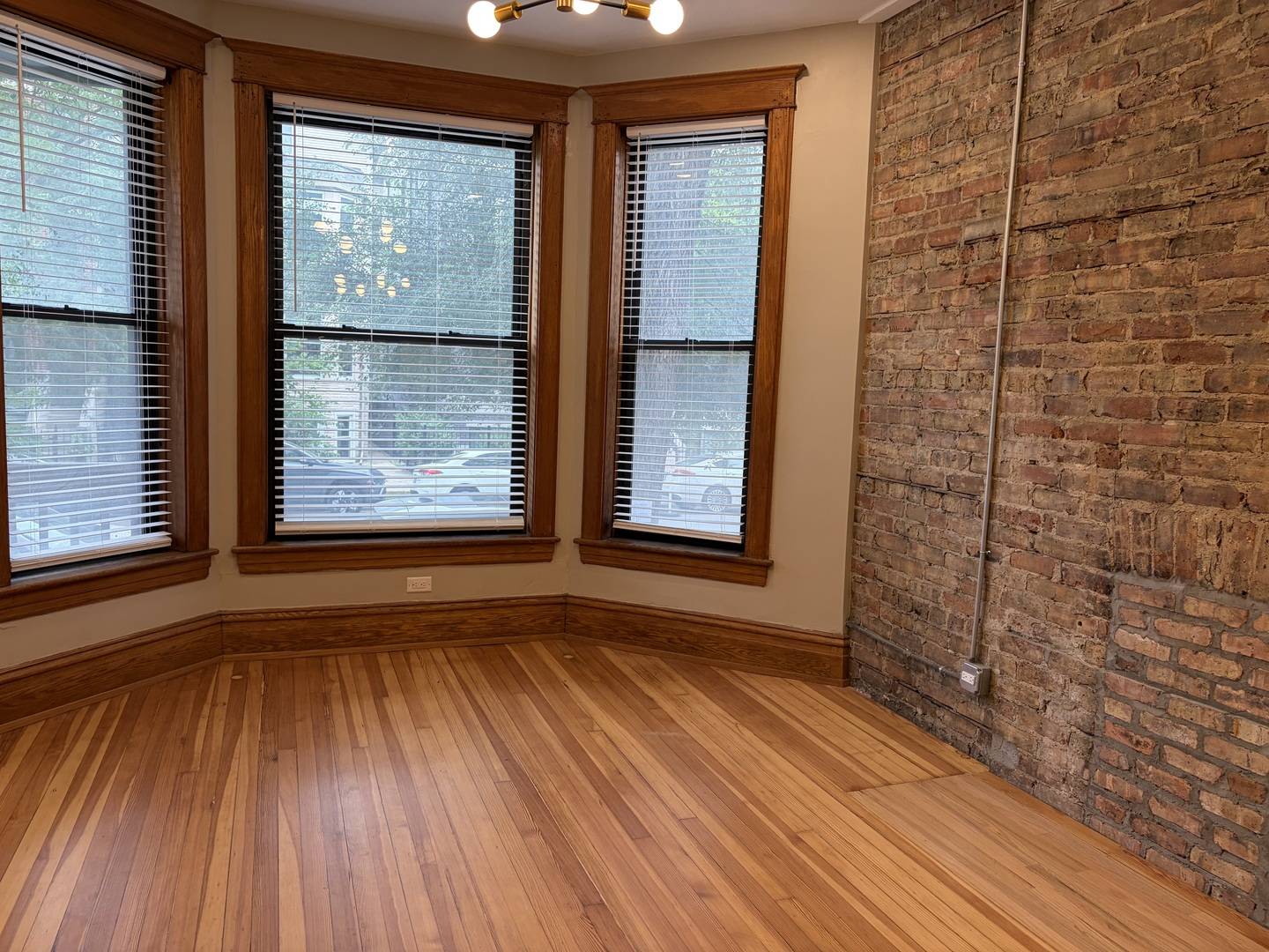 3350 N Kenmore AVE #2, Chicago, IL 60657