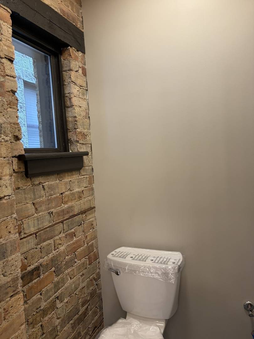 3350 N Kenmore AVE #2, Chicago, IL 60657