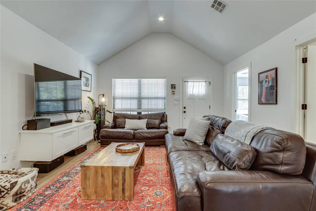 1809 NW 14th ST, Oklahoma City, OK 73106