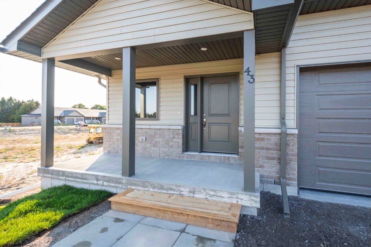 20 Clayton John AVE, Brighton, ON K0K 1H0
