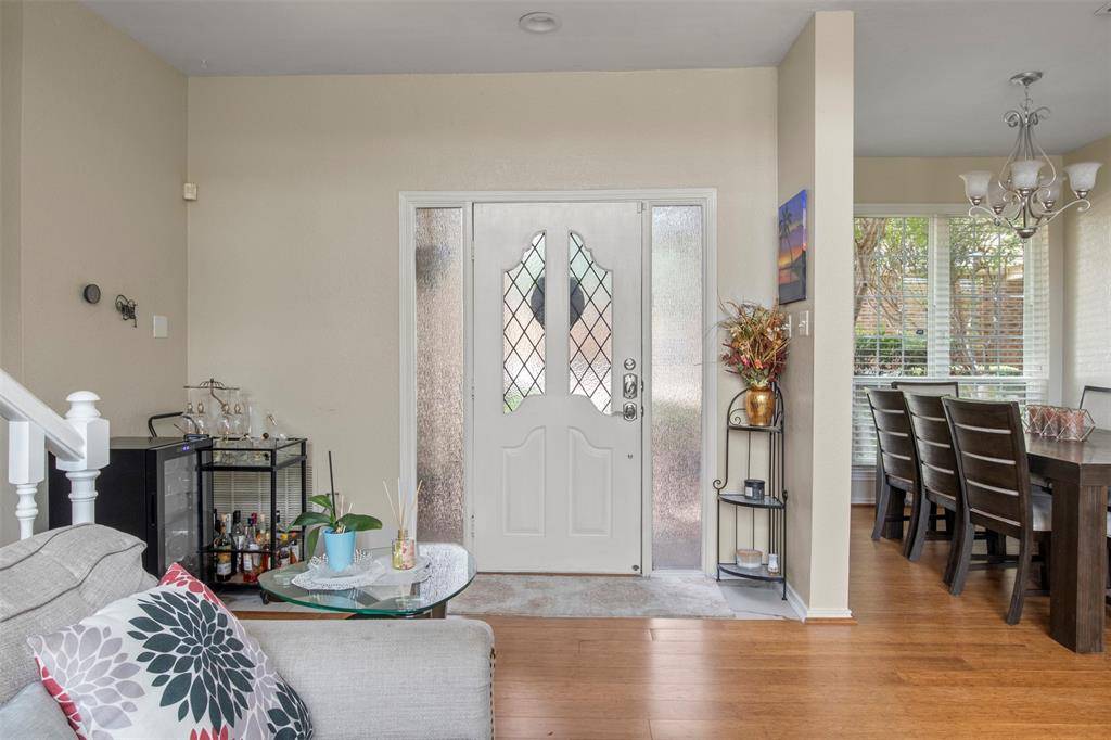 215 Cimarron Trail #1, Irving, TX 75063