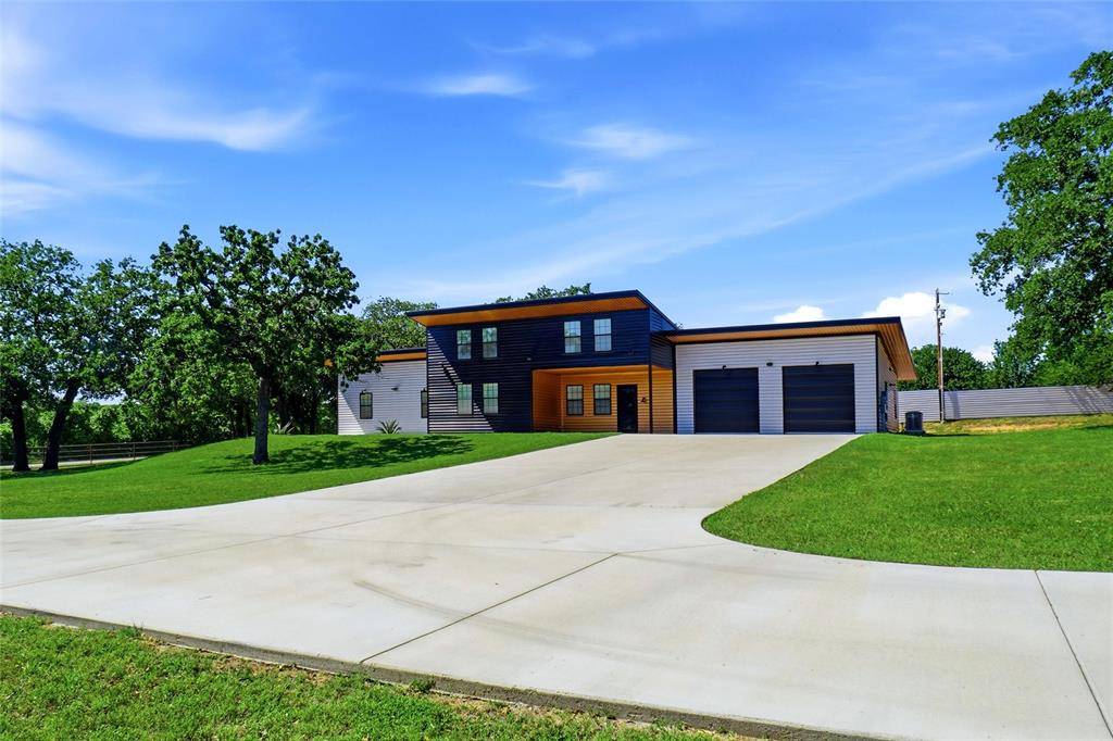13240 Briar Road, Azle, TX 76020
