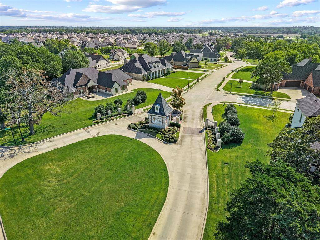 3900 Saddle Creek, Denison, TX 75020