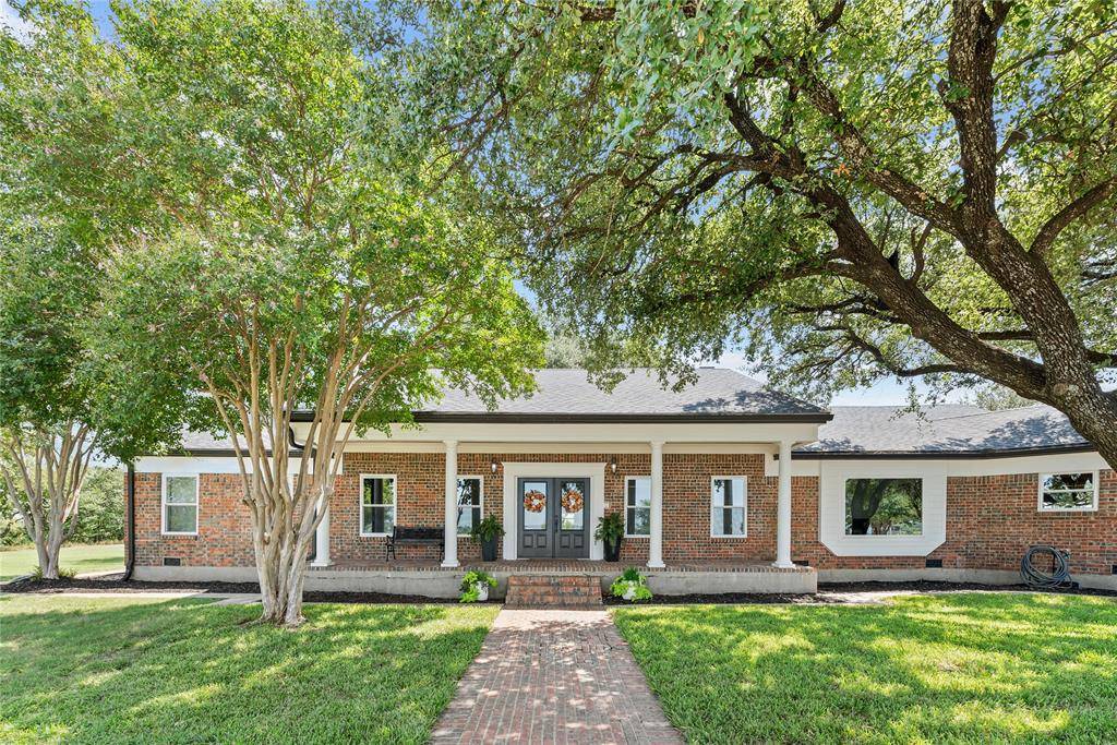 338 Hcr 2124 Loop, Whitney, TX 76692