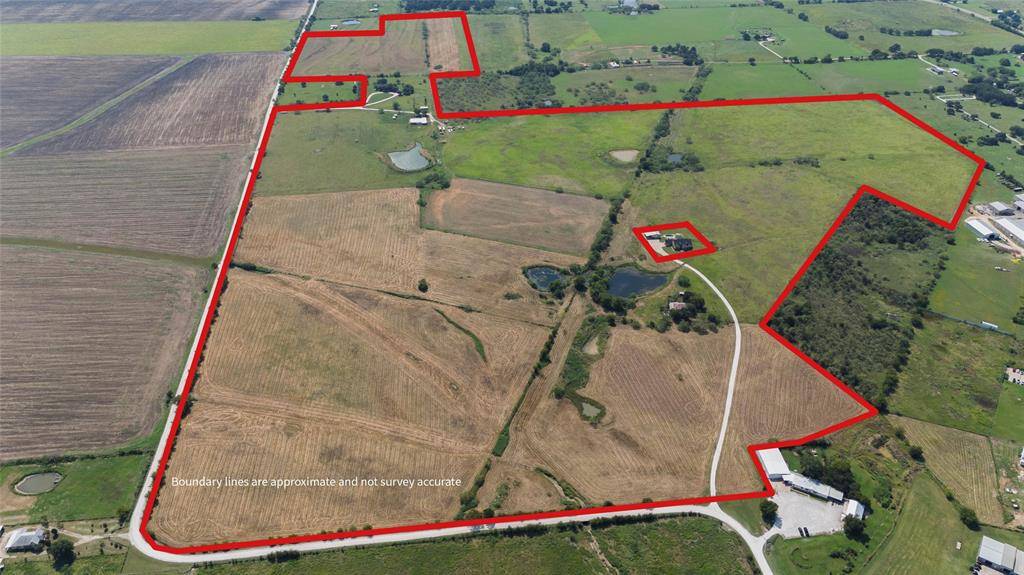 338 Hcr 2124 Loop, Whitney, TX 76692
