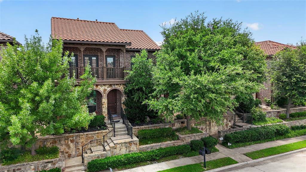 7031 Nueces Drive, Irving, TX 75039